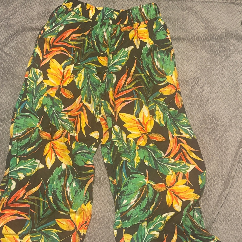 Nicole Miller Tropical Leaf Print Pants - Green and Yellow
